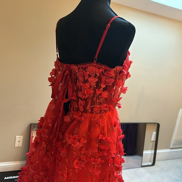 Custom NYFW Marc DeFang formal gown - Picture 4 of 11